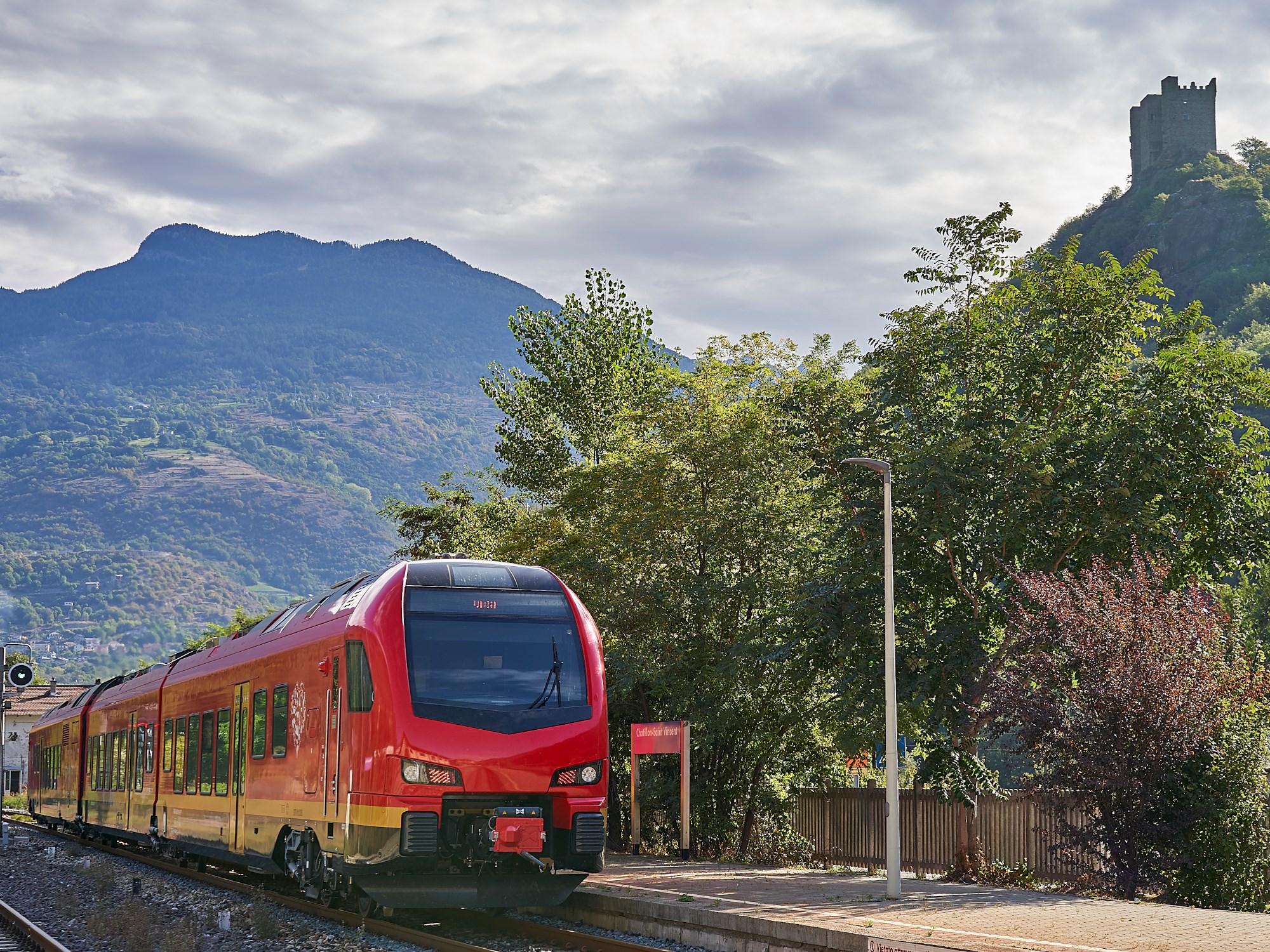 En tren