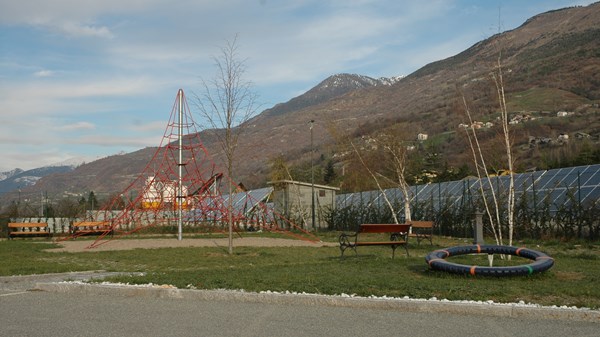 Parque infantil - loc. Champagne