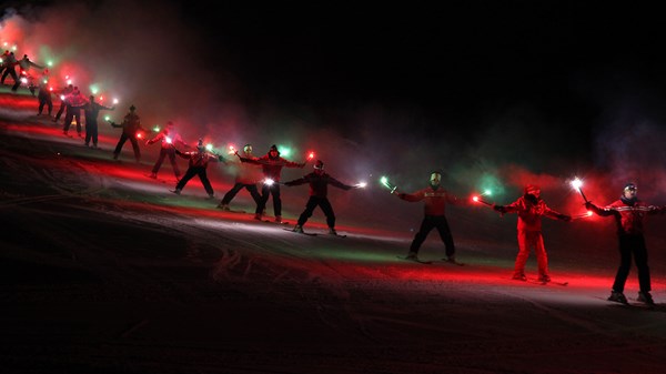 Procession aux flambeaux et spectacle