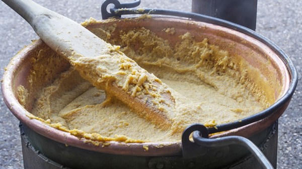 Soupe aux haricots au Rione Vernae