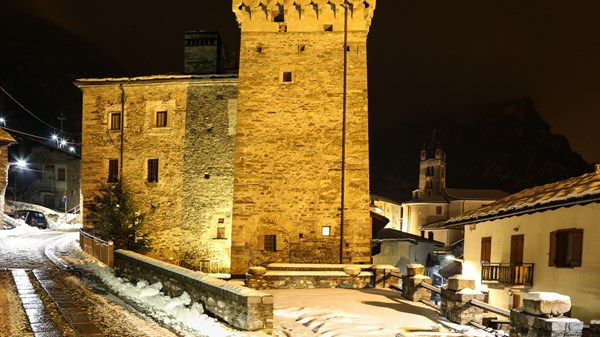 Il borgo nascosto, all'ora del tè - visita guidata