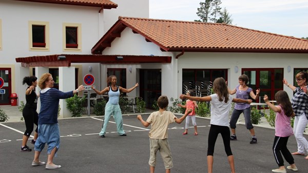 Lezione di Zumba con Nathali Alomia