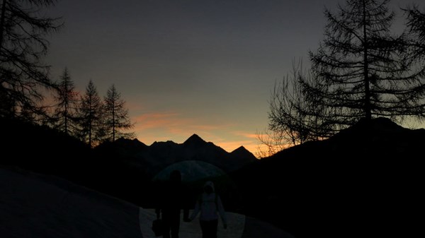 Passeggiata aperitivo in notturna