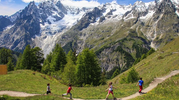 Sirdar Montagne et Aventure