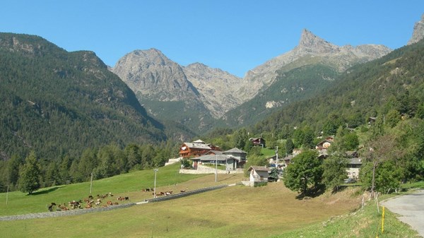 Veulla - Rifugio Barbustel