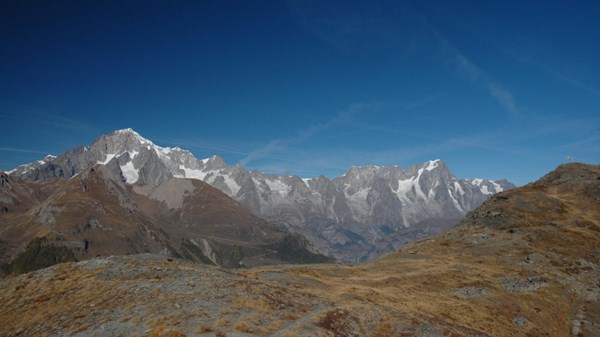 Colle San Carlo - Lago d'Arpy - Colle Croce - Colle San Carlo