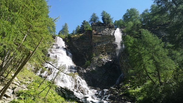 Cascade de l'Entrelor