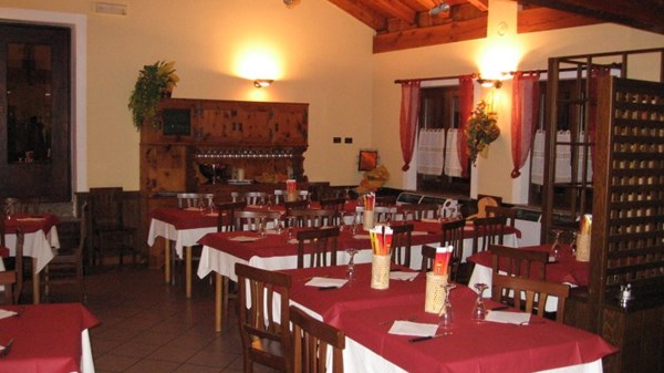 La Pergamena Chalet They Restaurant