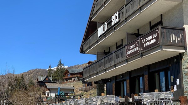 Café Brasserie "Le coin du paradis"