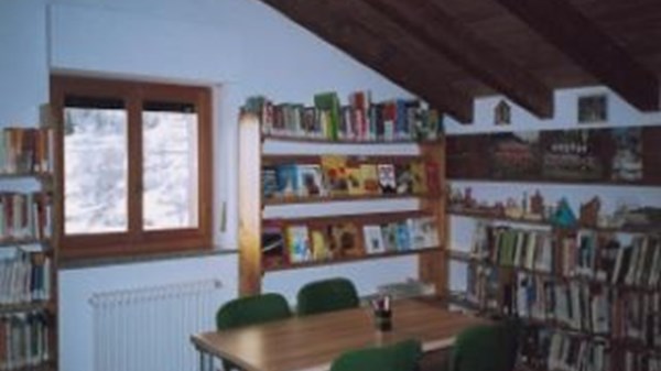 Städtische Bibliothek von Oyace