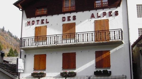 Hotel Des Alpes