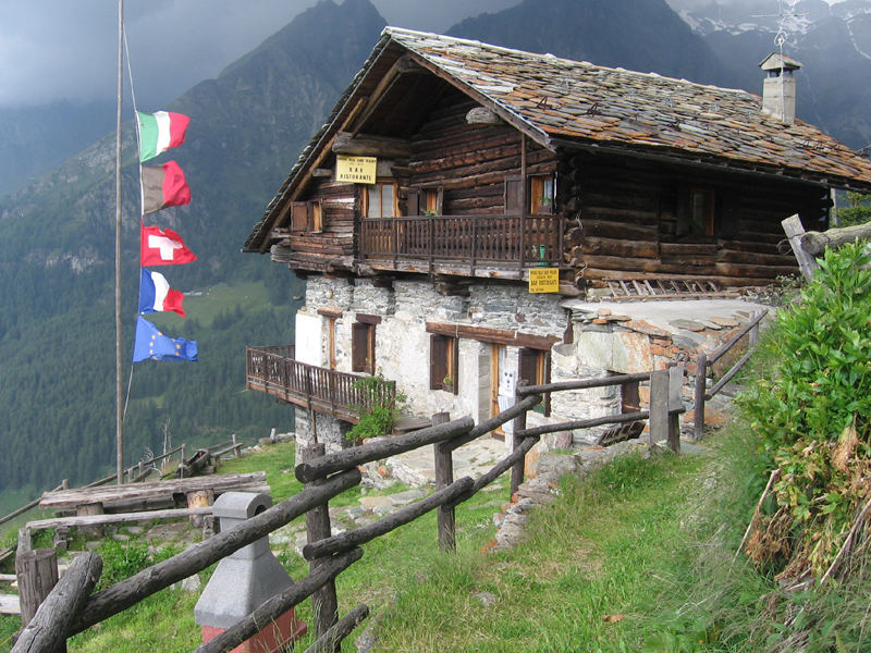 Ingresso del rifugio