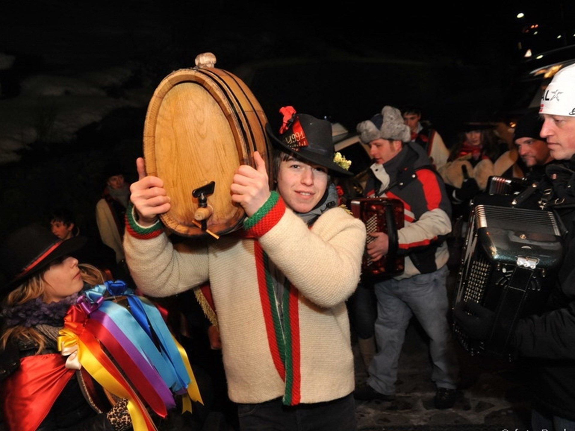 Féta dou Barò - Festa del barile