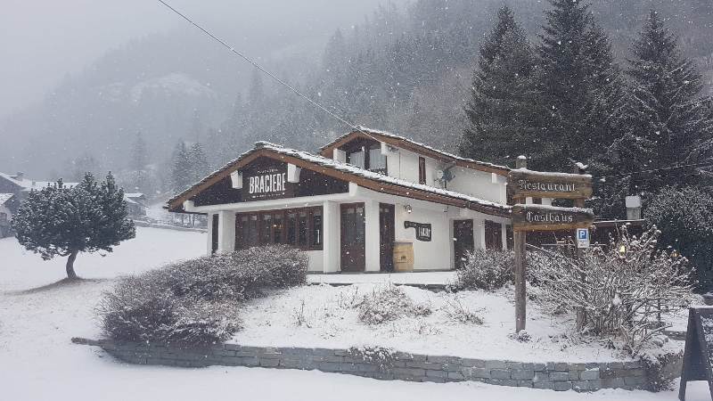 The restaurant Il Braciere under the snow