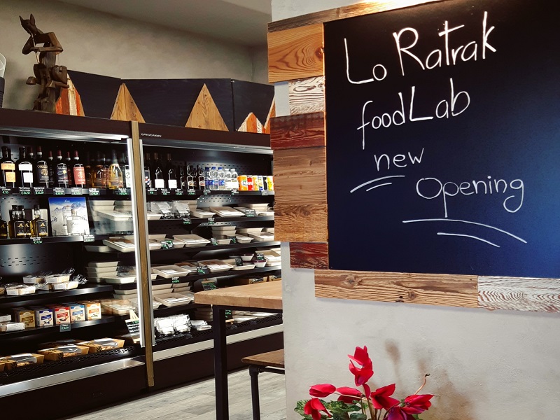 Lo Ratrak Foodlab