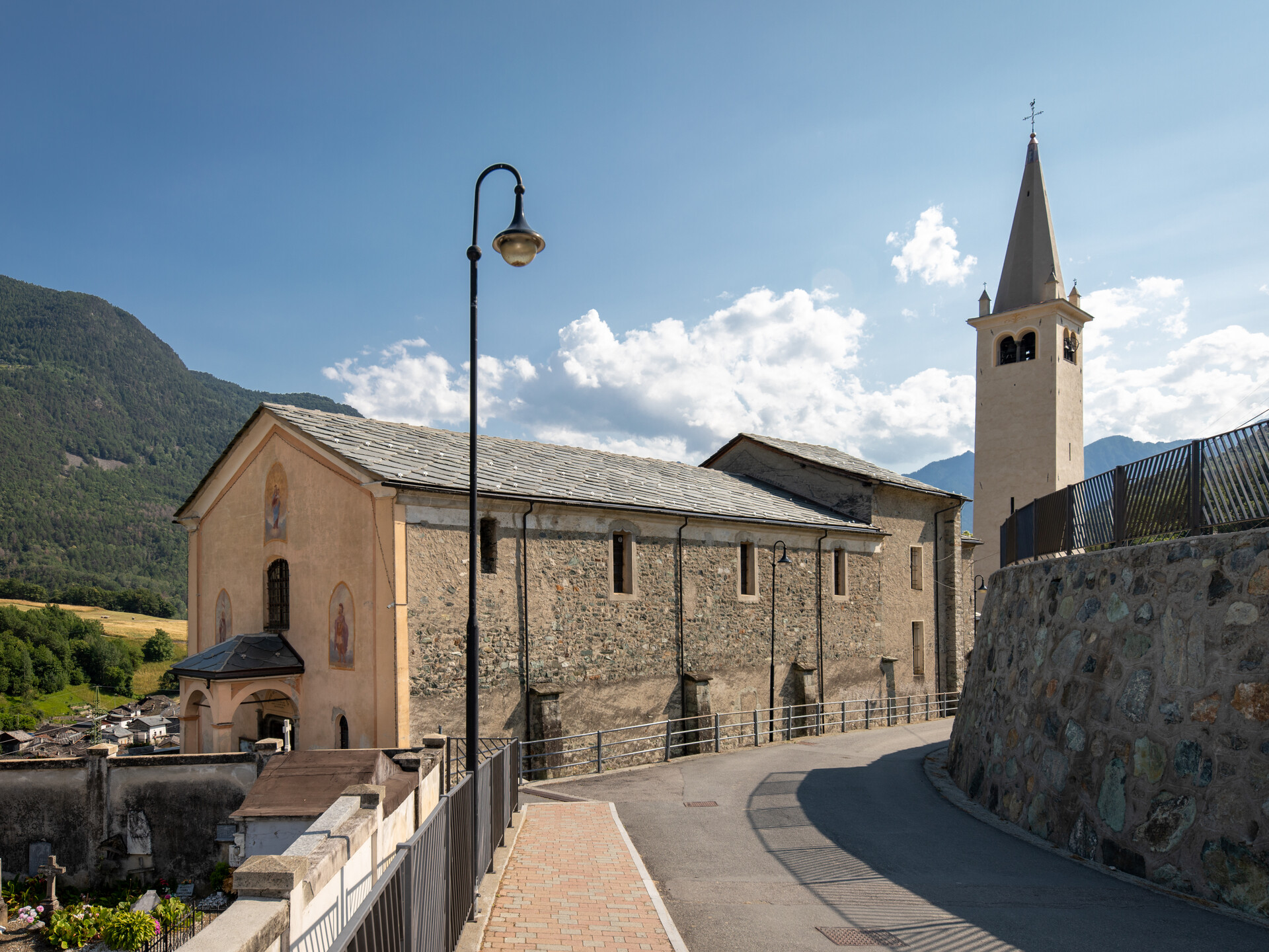 Chiesa di San Vittore - Challand-Saint-Victor