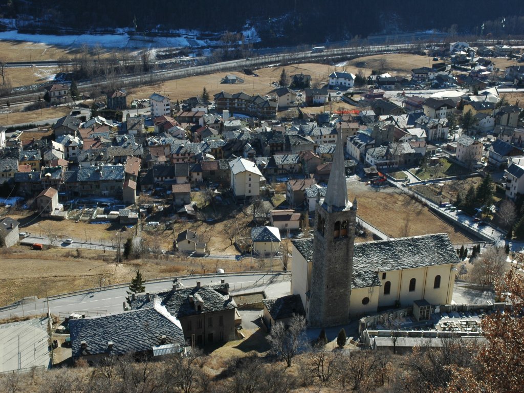 Chiesa di Sant' Ilario e abitato di Nus