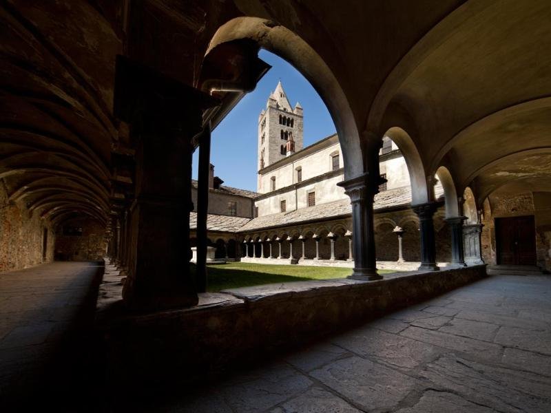 Cloister of Sant'Orso