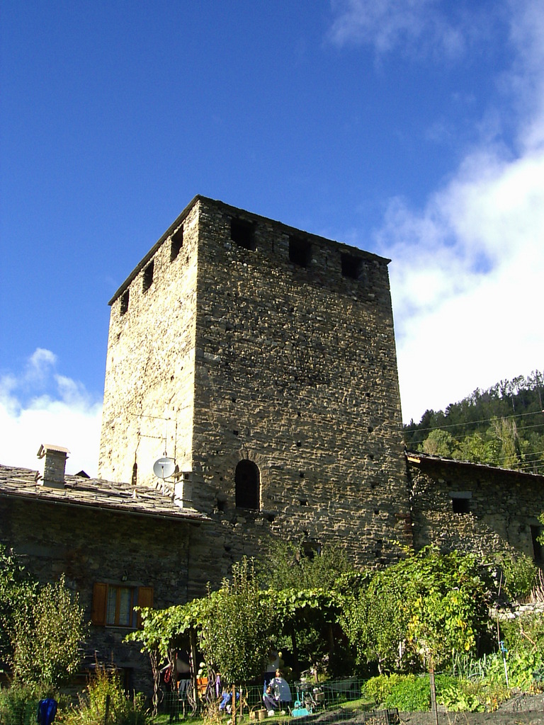 Castello di Ecours - La Salle