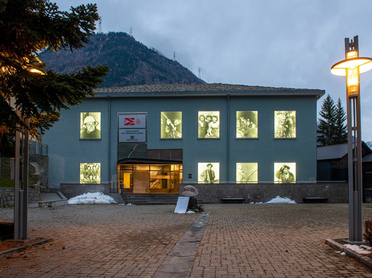 Centro espositivo del Parco Minerario della Valle d'Aosta e della Miniera di Cogne