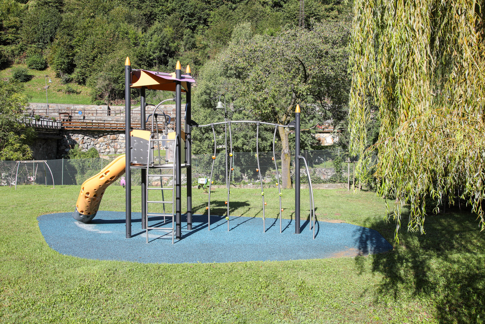 Parco giochi - Loc. Capoluogo Fontainemore