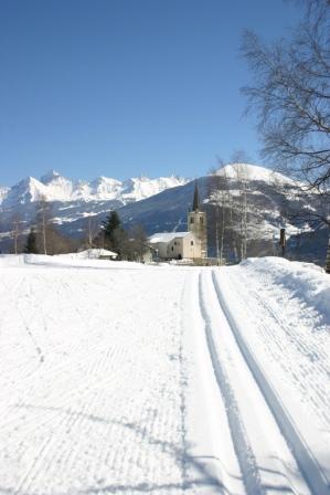 Saint-Nicolas runs