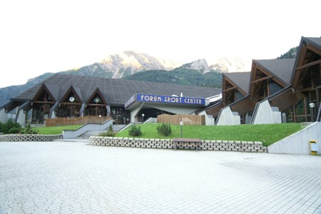 Vue externe du Courmayeur Sport Center