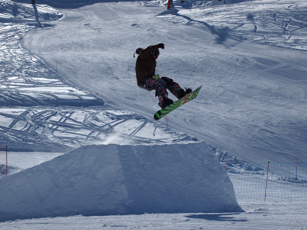 Snowpark Castore