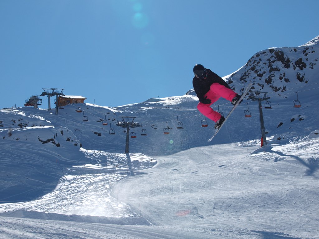 Snowpark Castore