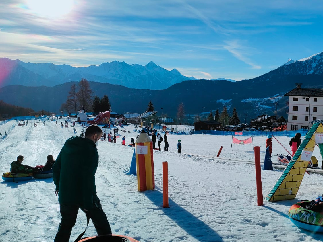 Schneespielplatz
