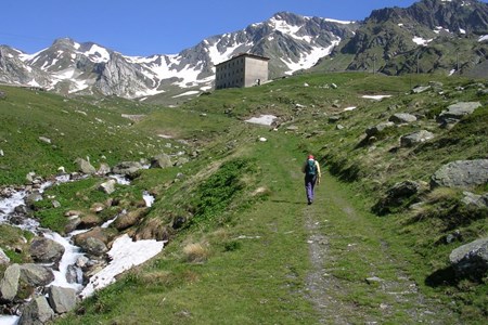 Verso Colle del Gran San Bernardo