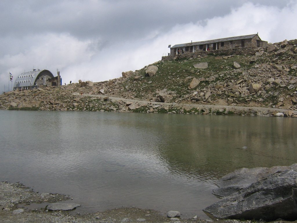 I due rifugi Vittorio Emanuele II