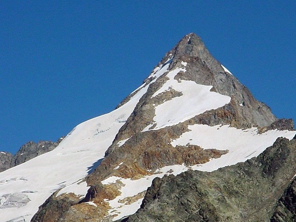 Le Mont Dolent, vu de l'est