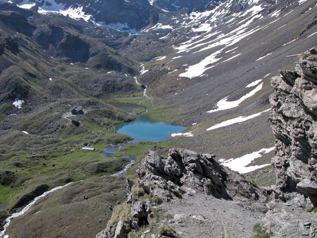 Der See und die Berghütte von Arbolle