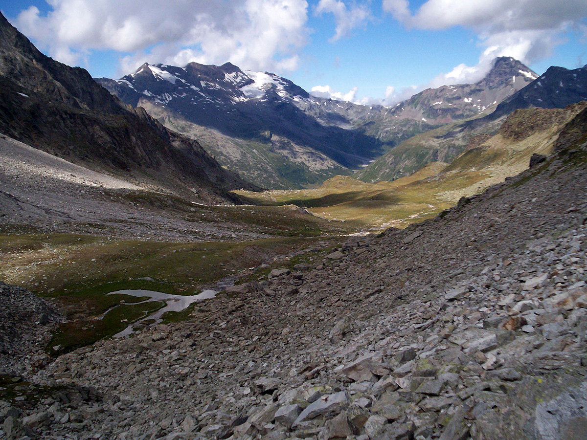 Vallone sopra il rifugio Chalet de l'Epée