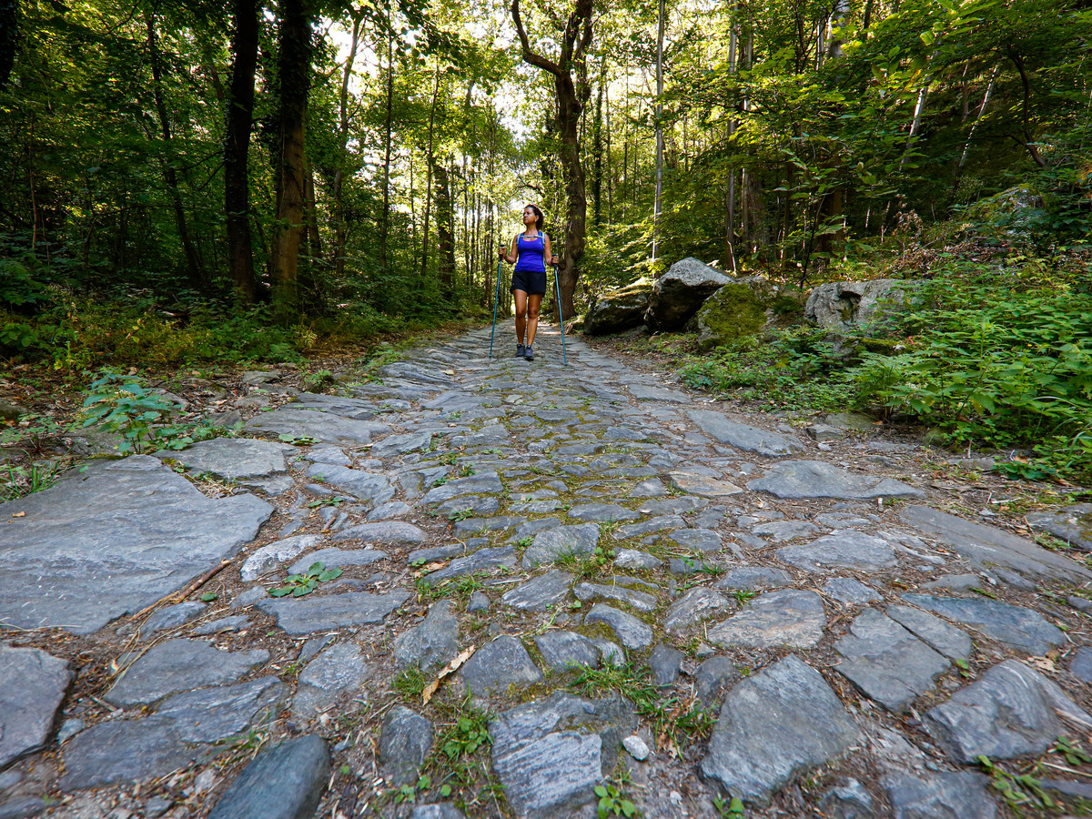 chemin pavé de Machaby