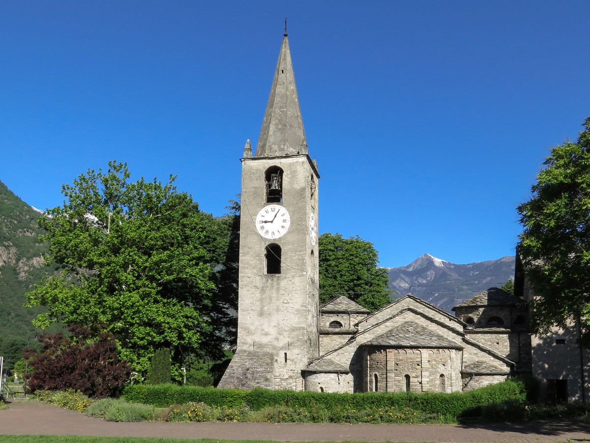 Pfarrkirche San Martino - Arnad