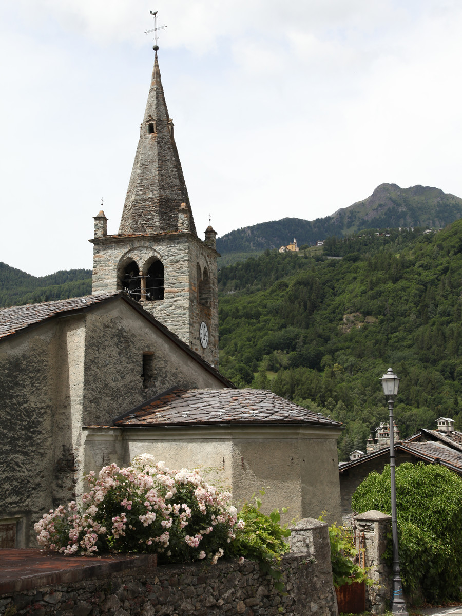 Église paroissiale Saint-André à Antey-Saint-André