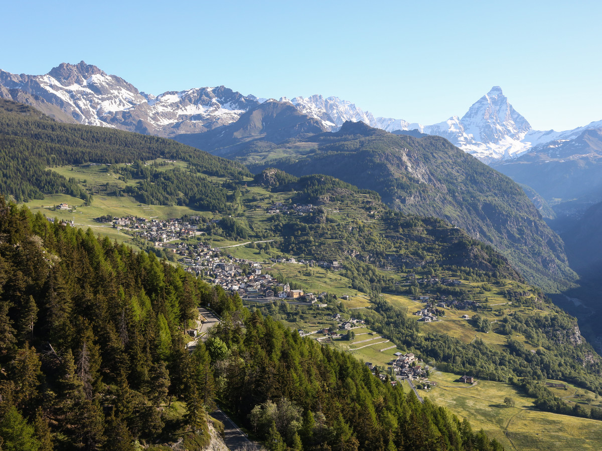 Torgnon e il monte Cervino