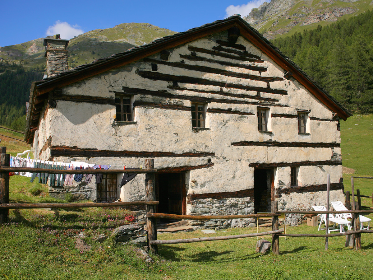 casa del villaggio di Praz