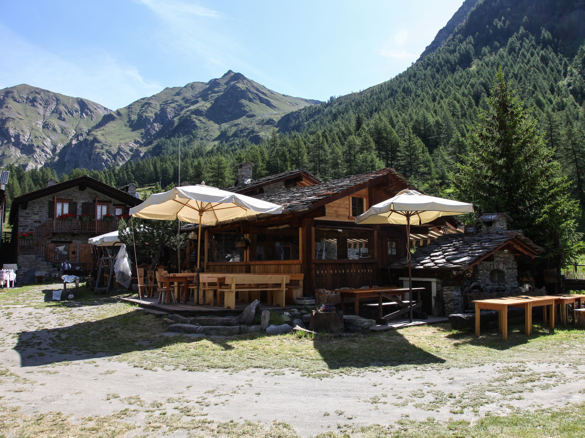 Lo Grand Baou in Jovençan