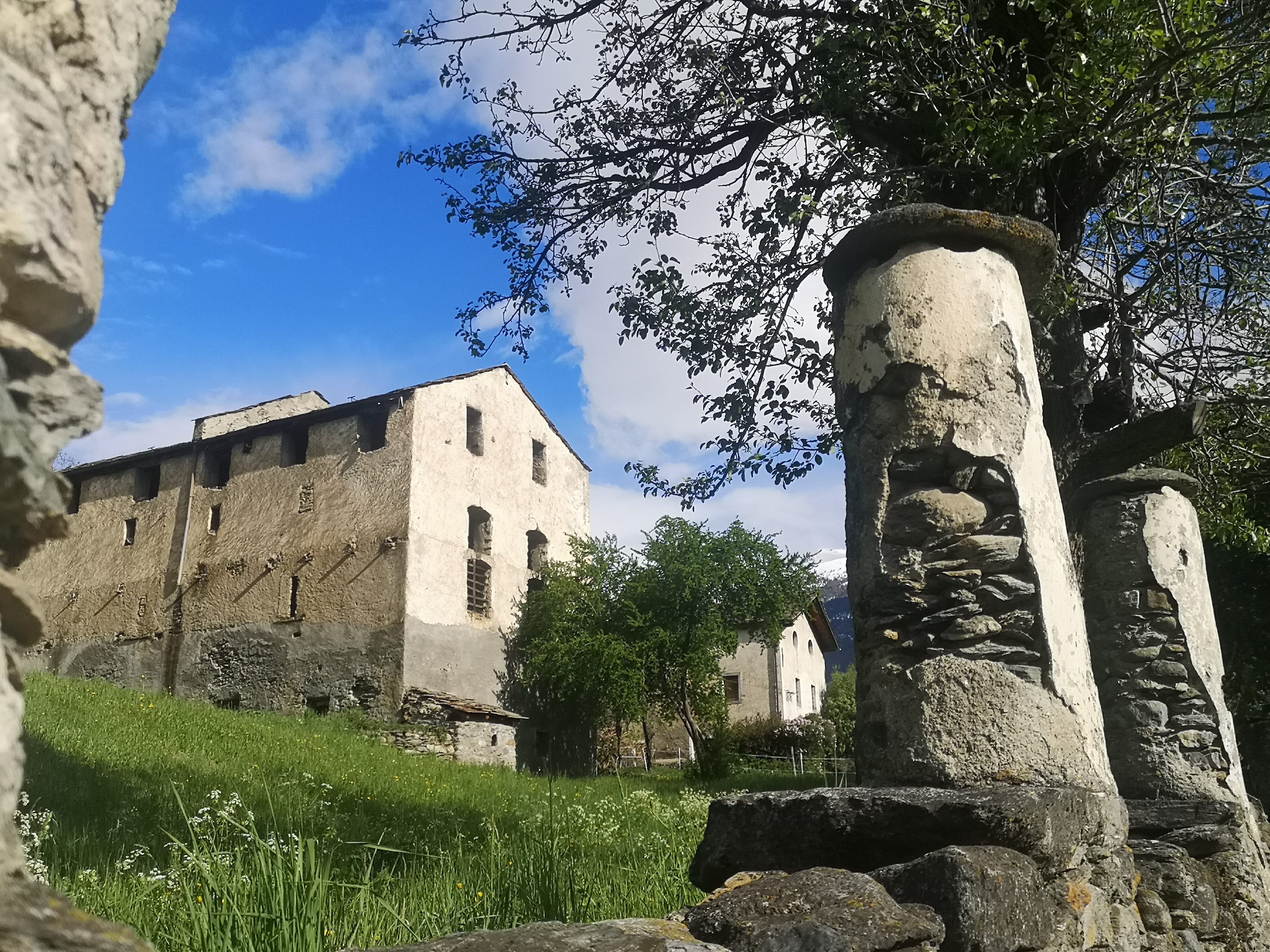 Eissogne - antico edificio rurale