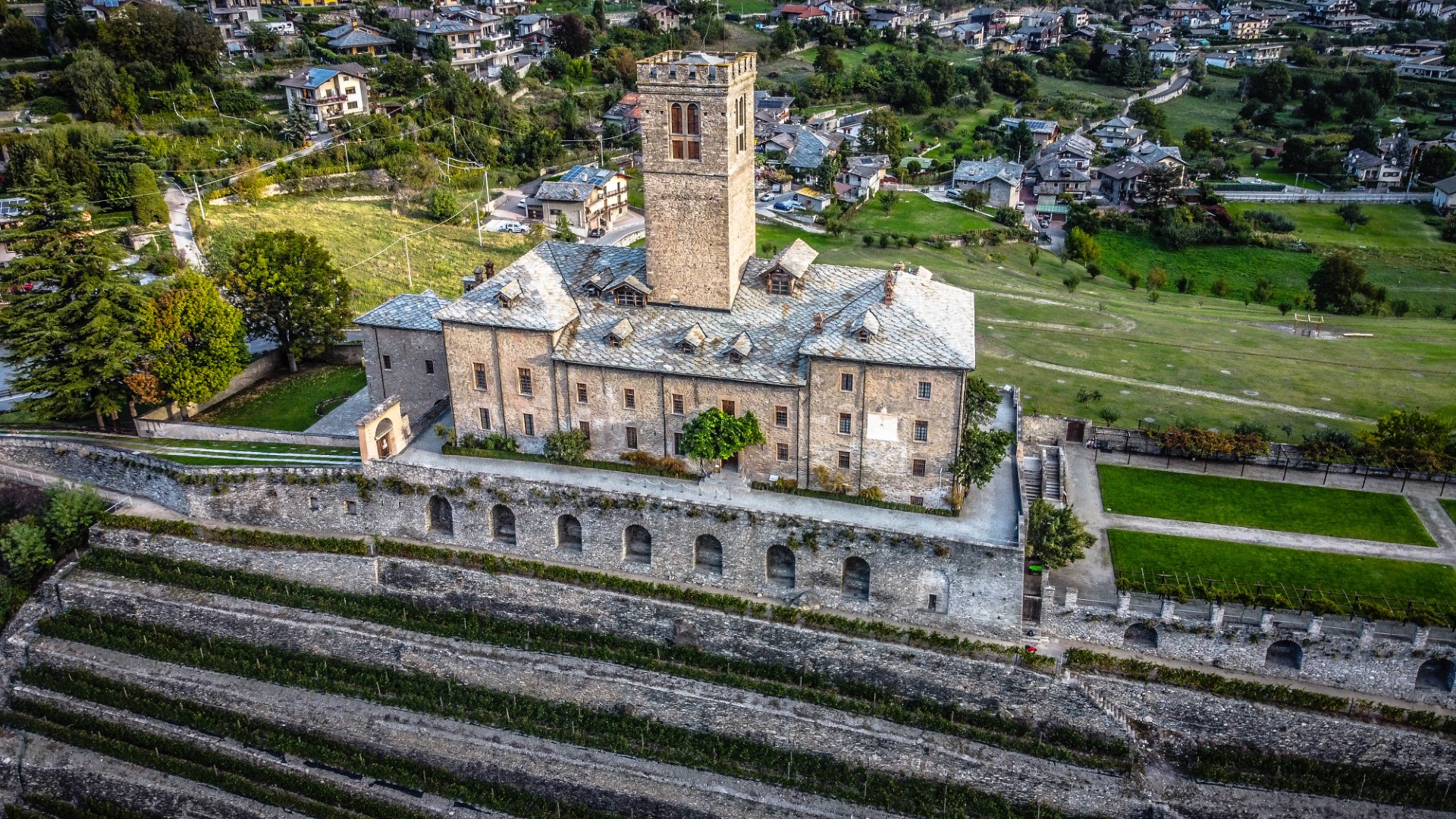 Sarre castle