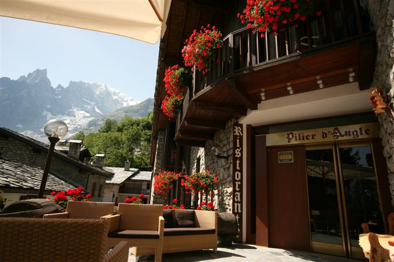 Hotel Pilier D'Angle - Esterno estate