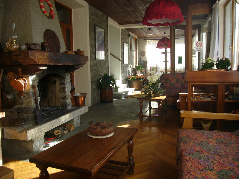 Hotel Aiguille Noire - Salon mit Kamin