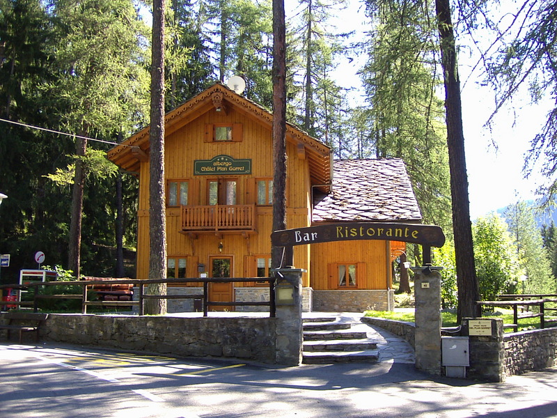 Hotel Chalet Plan Gorret - The Exterior in summer