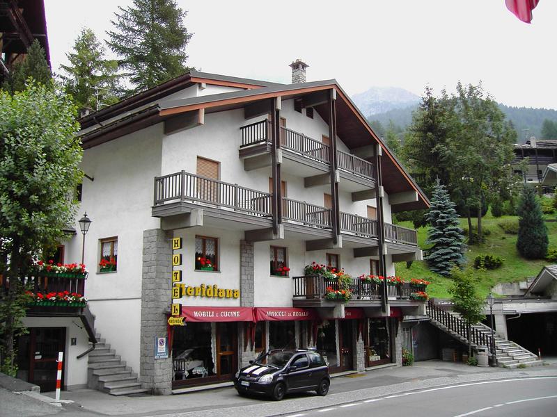 Außenaufnahme im Sommer