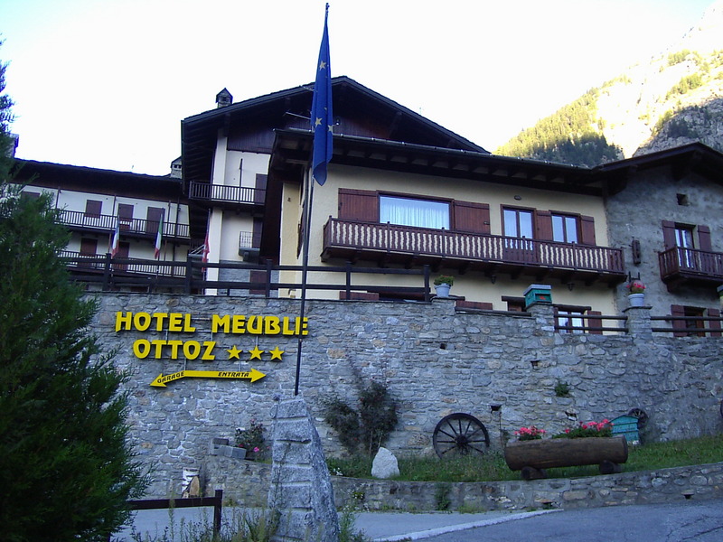 Hotel Ottoz - Esterno 