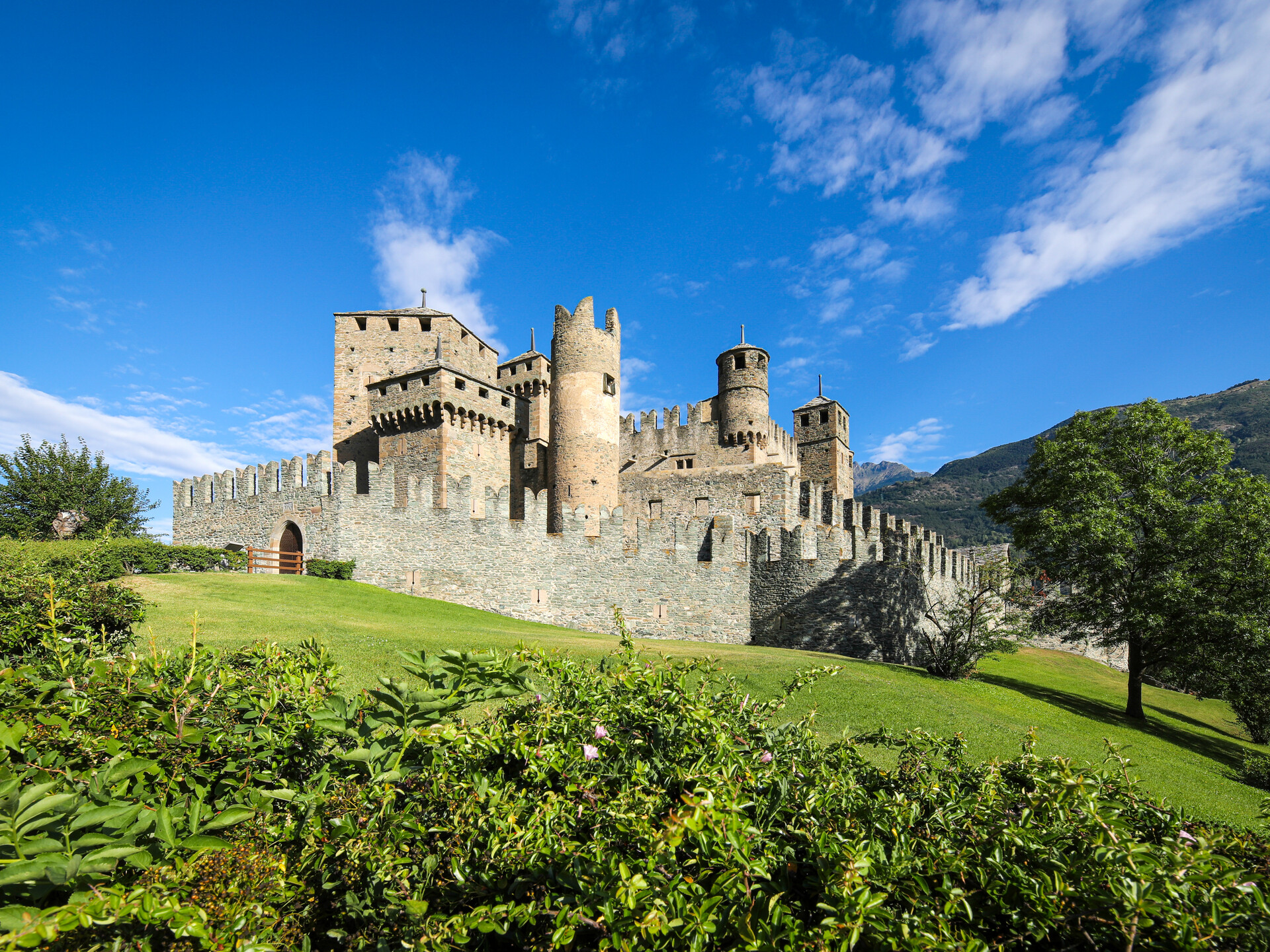 Fénis castle