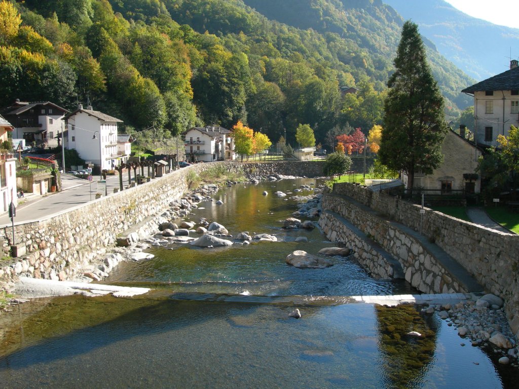 Torrente Lys a Fontainemore